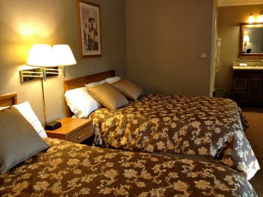 West Point Motel 하이랜드폴스 외부 사진