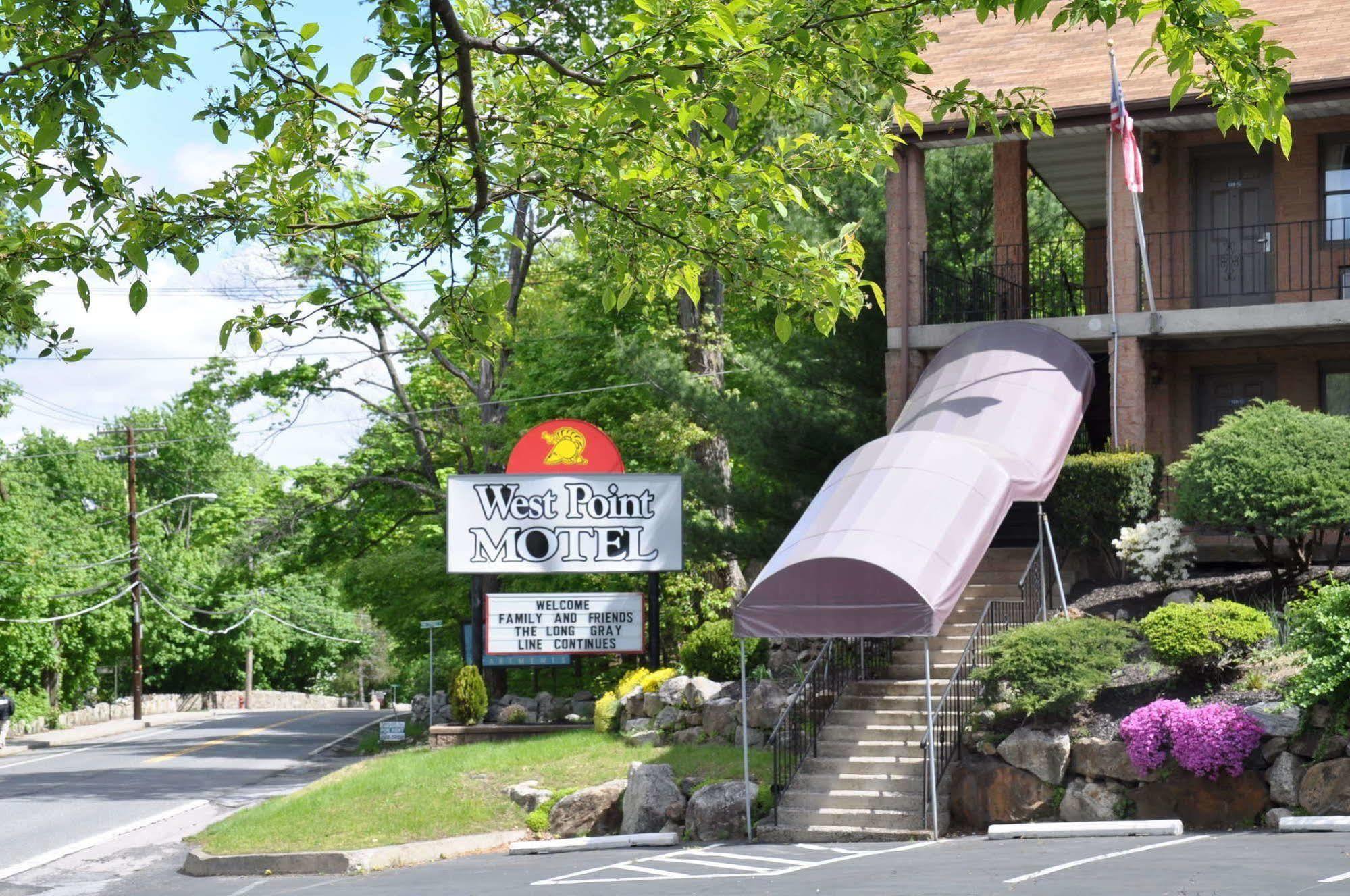 West Point Motel 하이랜드폴스 외부 사진